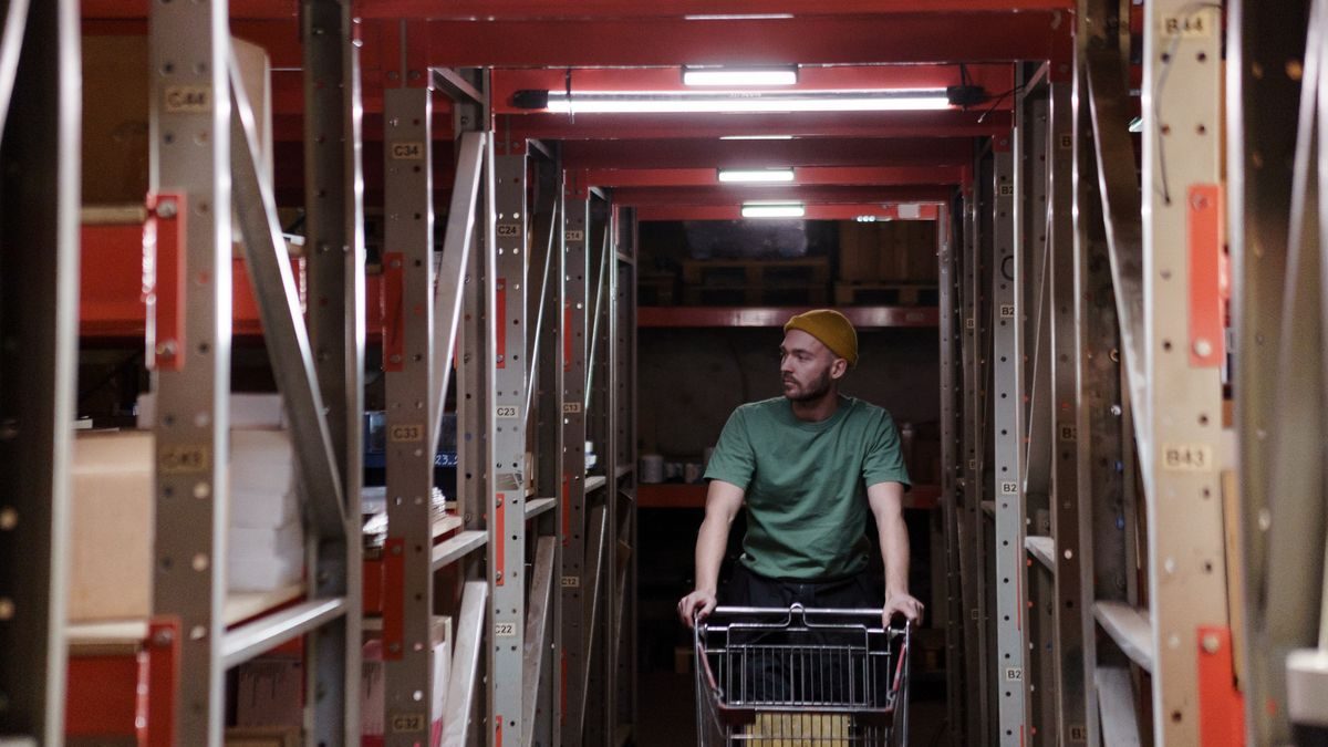Micro Fulfillment Center 개념과 도입 사례｜도심 물류 자동화가 필요한 이유