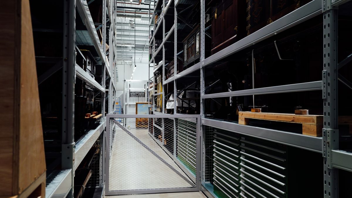 Carousel Storage System 개념과 적용 사례: 물류센터에서 언제 도입해야 할까?
